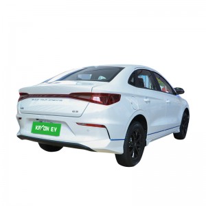 Byd E3 high-speed new energy vehicle has a range of 405km