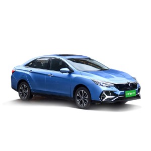 Dongfeng Qichen D60EV high-speed new energy electric vehicle