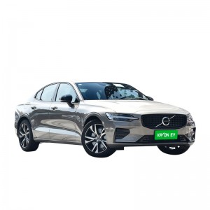 Volvo S60T8 intelligent high-speed five-seat new energy sedan