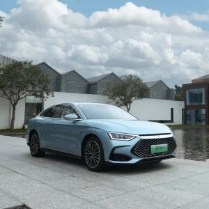 Byd Han new energy high speed car