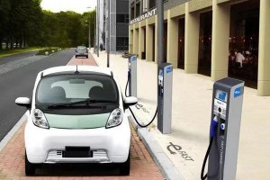 New energy vehicles help low-carbon travel in Myanmar